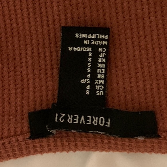 button up crop top - Picture 4 of 4